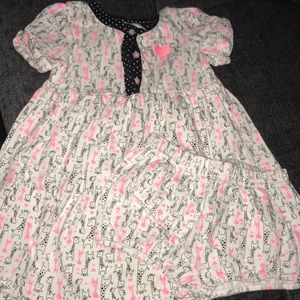 Girls dress